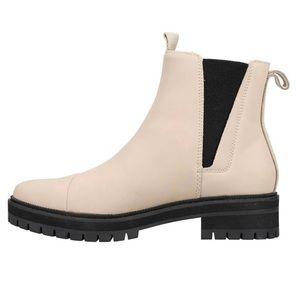 TOMS women’s Dakota boots